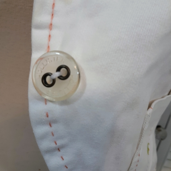 Hollister embroidery cropped jacket sz medium - Picture 6 of 8